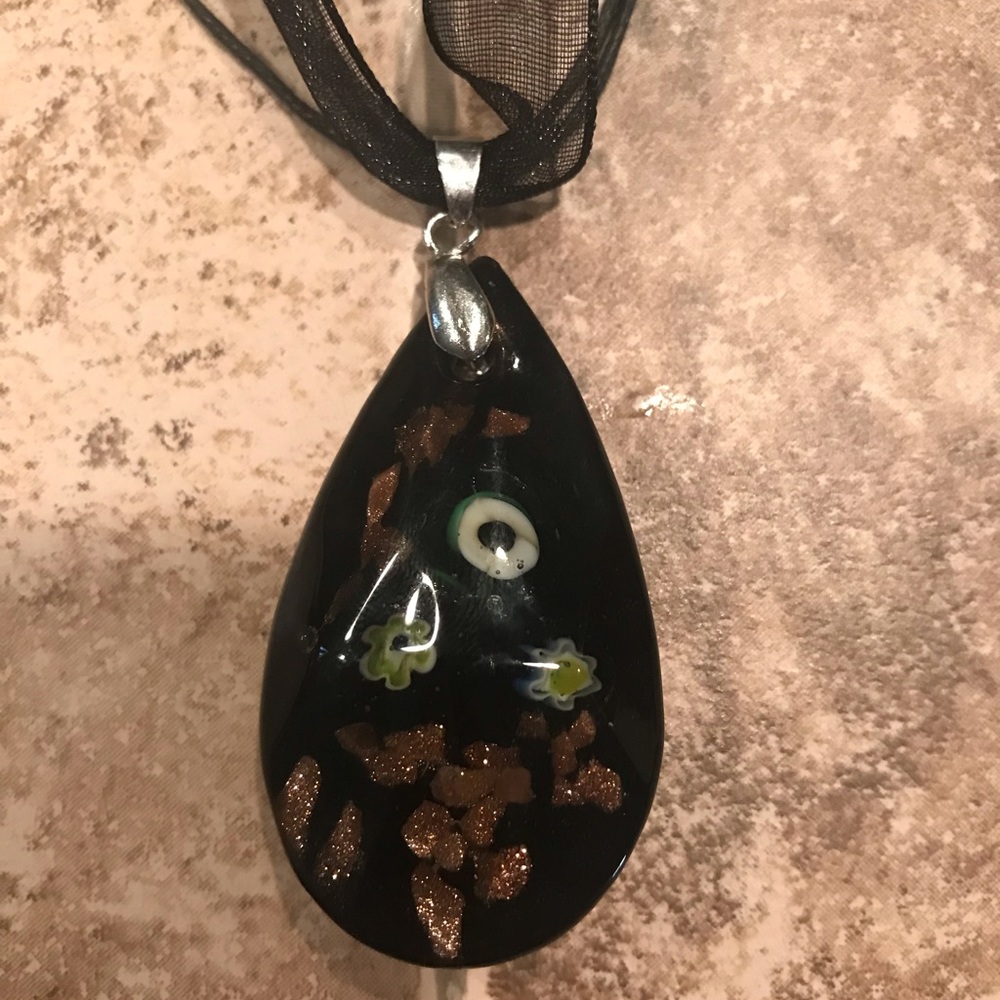 Fashion jewelry black flowers necklace